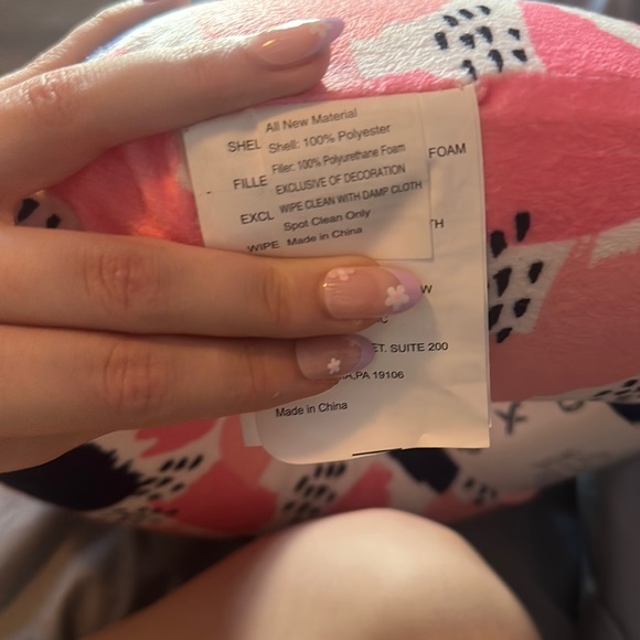 Memory foam travel neck pillow BRAND NEW NEVER USED - Picture 4 of 4